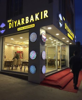 Yeni Diyarbakır Burma Kadayıfçısı