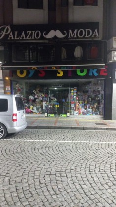 Toys Store