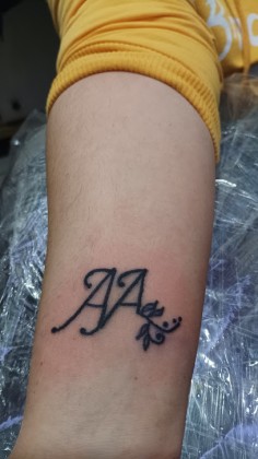 Malatya Dövme Piercing (Turkuaz) Ruşen Keleş