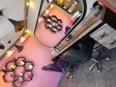 Lavia Bayan Kuaförü