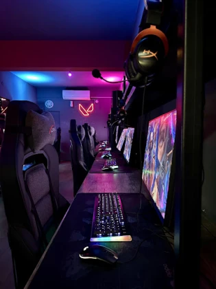 Bizon Game E-Sports İnternet Cafe