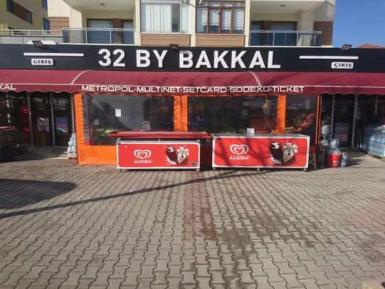 32 By Bakkal