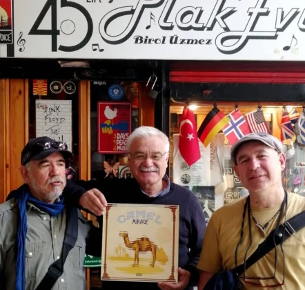 45'Lik Plak Evi - İzmir