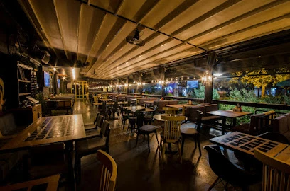 Akava Lounge Food & Drink