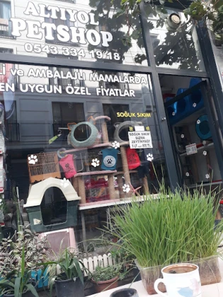 Altı Yol Pet Shop