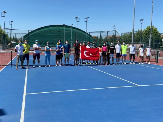 Altıkulaç Tenis Kulübü