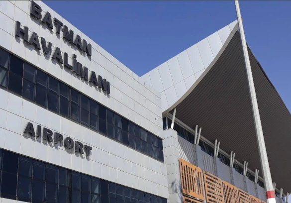 Batman Havalimanı (Bal)