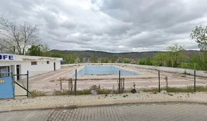 Belediye Açık Yüzme Havuzu