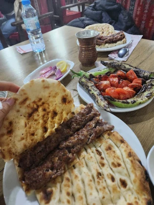 Beyzade Kebap Çorba