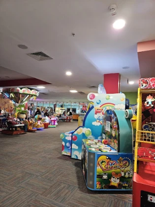 Buz Park Ve Oyun Parkı