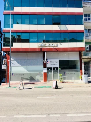 Çağdaş Ağız Ve Diş Sağlığı Polikliniği