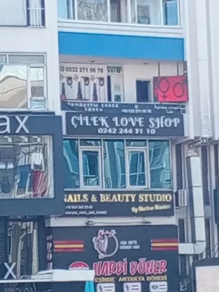 Çilek Love Seks Shop
