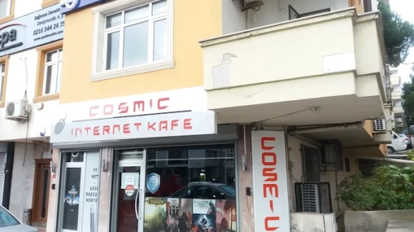 Cosmic İnternet Kafe