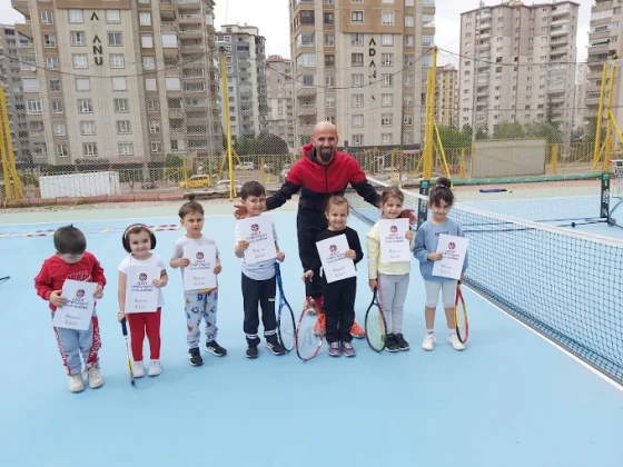 Dört Mevsim Tenis Kulübü