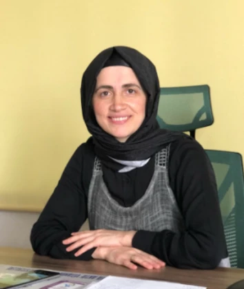 Dr. Vildan Özdoğan - Ozon Adana - Hacamat Adana - Glutatyon Adana - C Vitamini Adana