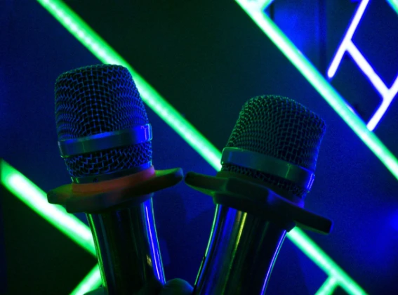 Dubliners Karaoke Bar