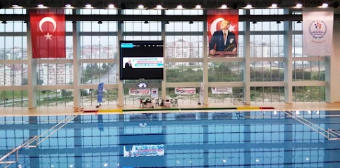 Edirne Olimpik Yüzme Havuzu