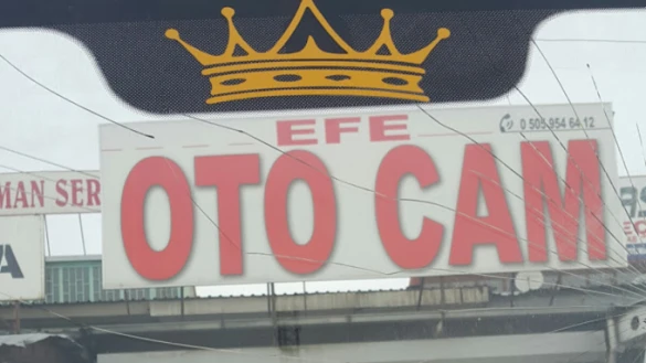 Efe Oto Cam
