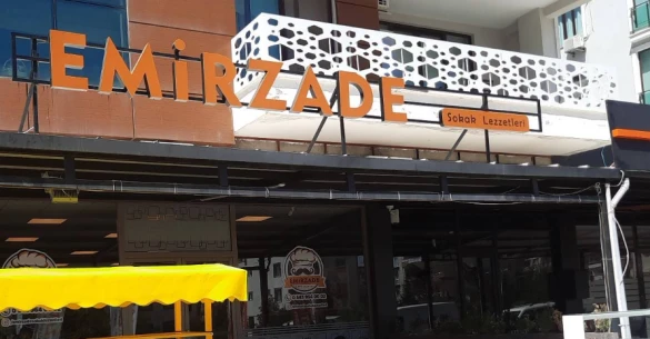Emirzade Sokak Lezzetleri