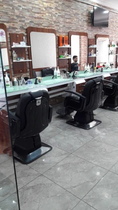 Engin Erkek Kuaför Salonu