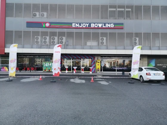 Enjoy Bowling