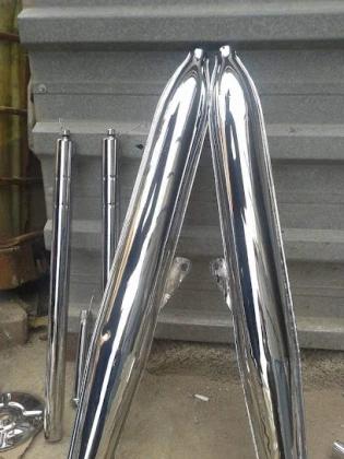 Esen Nikelaj Polisaj