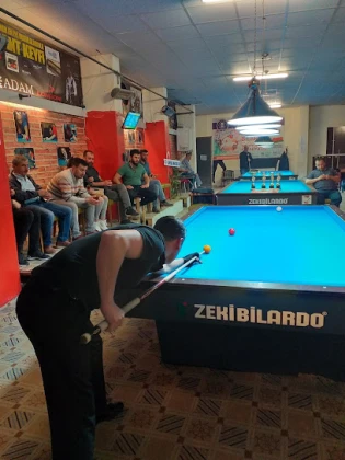 Exalance Billard's Club