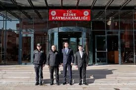 Ezine Kaymakamlığı