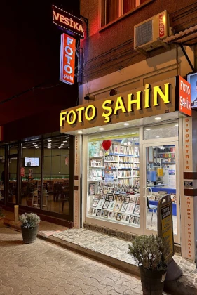Foto Şahin
