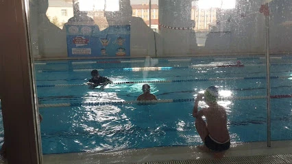 Genclik Merkezi Kapali Yuzme Havuzu