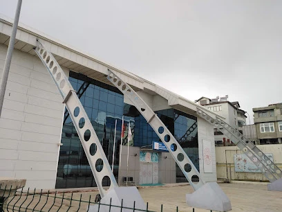 Gençlik Spor Yüzme Havuzu