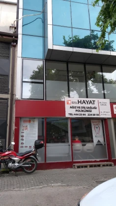 Hayat Ağız Ve Diş Kliniği