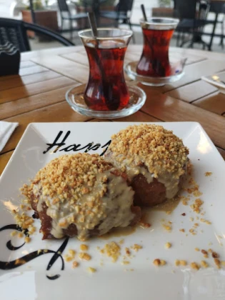 Hayrabolu Tatlıcısı