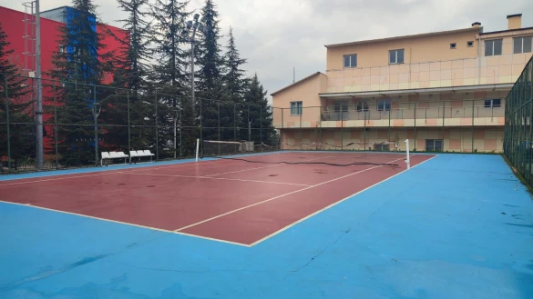 Karabük Tenis Kortu