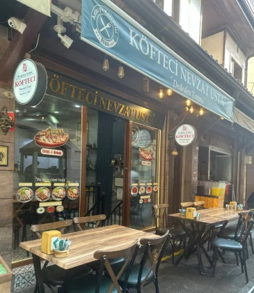 Köfteci Nevzat Usta