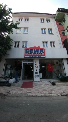 Kütahya Demir Yapı Market