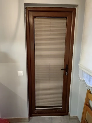 Mansız Alüminyum -Pvc Doğrama- Cam Balkon- Sineklik-Çelik Kapı -Küpeşte