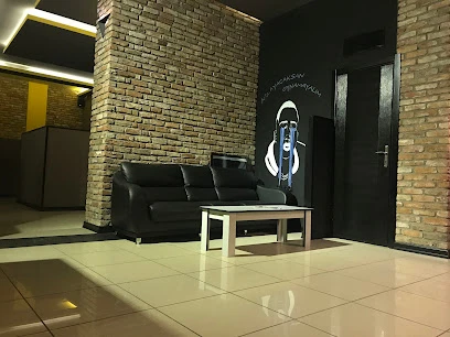 Marco Playstation & Karaoke & Guitar Hero