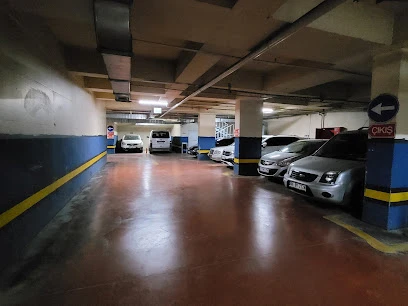 Menderes Yer Altı Otoparkı