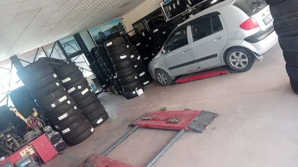 Merkez Oto Lastikçilik Yol Yardım & Akü Oto Yol Lastikçisi