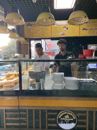 Meşhur Sarıyer Börekçisi Arnavutköy