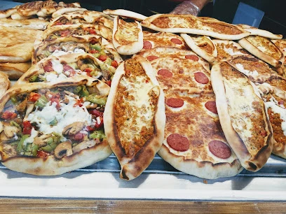 Meşhur Sarıyer Börekçisi Denizli