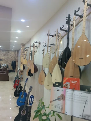 Öfg Müzik Akademisi