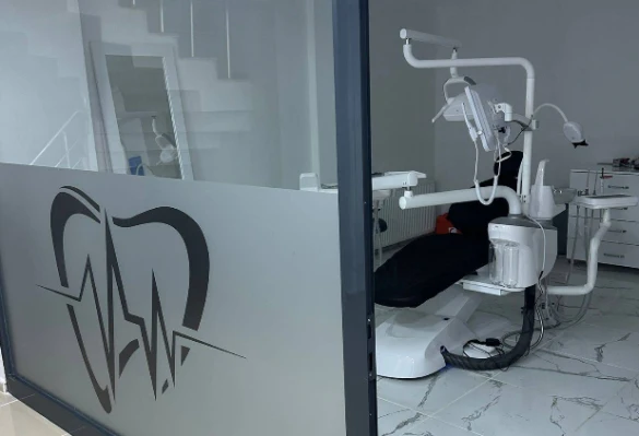 Okan Ok Diş Kliniği -Ardahan Diş Hekimi