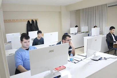 Önder Bilgisayar Kursu -Yazılım Uzmanlığı-Bilgisayarlı Muhasebe-Grafik Tasarım