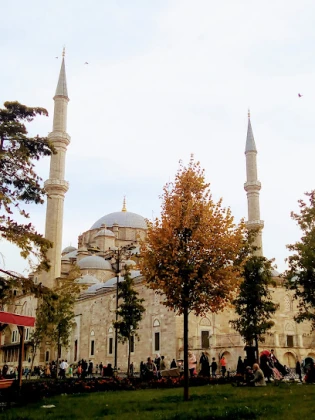 Orhan Baba Nargile Salonu