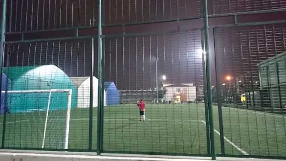 Osmaniye İstiklal Sk Halısaha