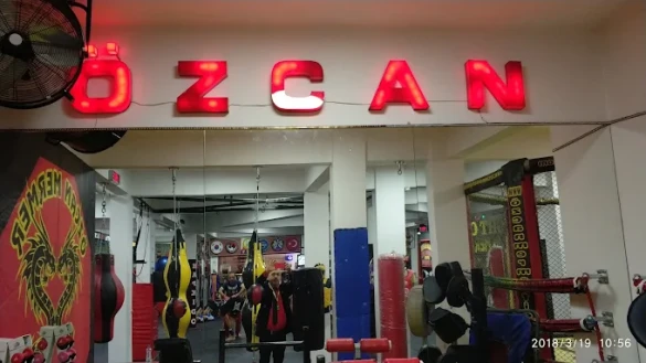 Özcan Mermer Fight Club