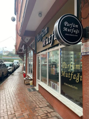 Parfüm Mutfağı Kilimli-Hero Linda Parfümeri