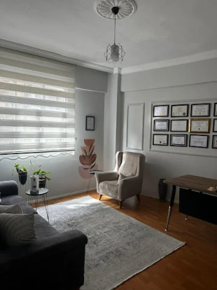 Psikolog Esra Delioğlu Yıldırım